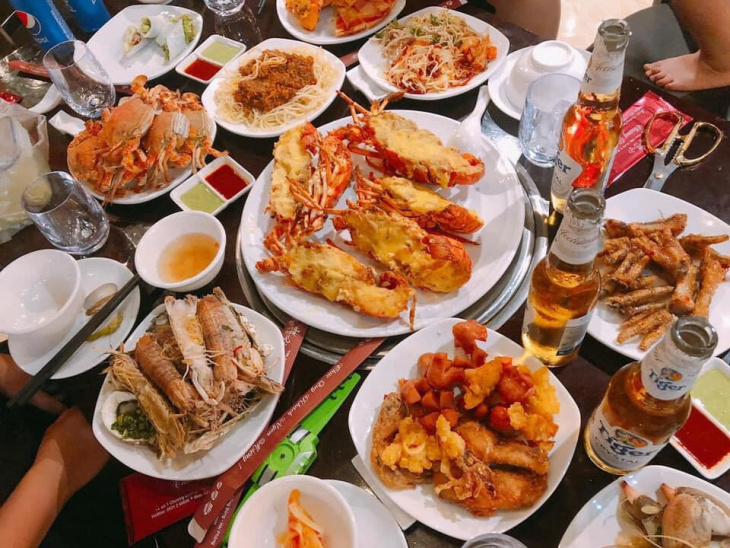 Buffet Chương Dương Hải Phòng: không gian ẩm thực 5 sao - ALONGWALKER