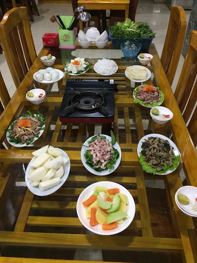 Nha Hang Hiệp Trang (Restaurant) - Thanh Phố Ha Giang, Ha Giang