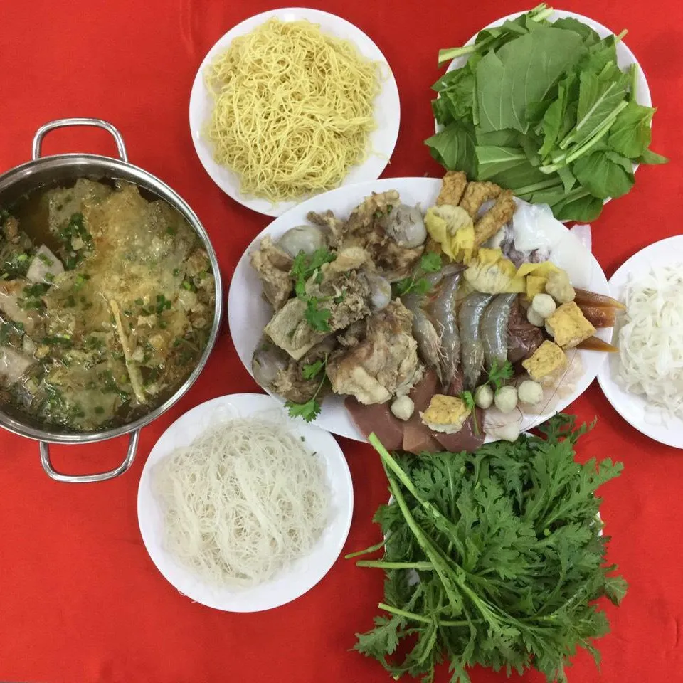 Thực đơn giao hàng tận nơi của Quán Ăn Vận Hảo | GrabFood VN