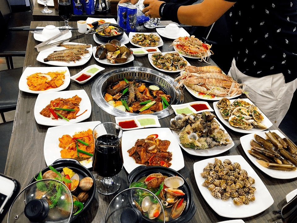 buffet ha long 3