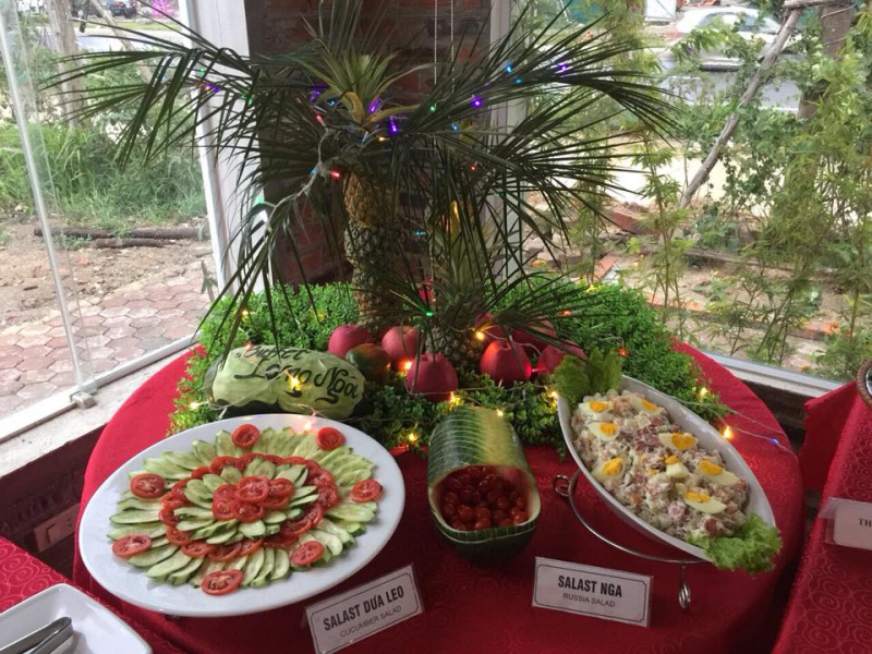 Buffet ngon hấp dẫn tại nhà hàng