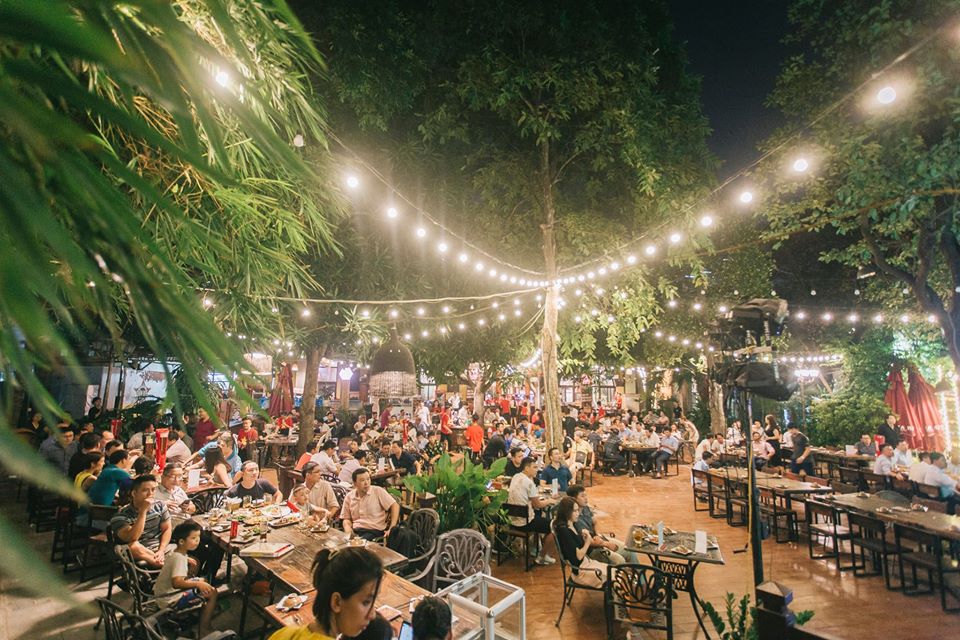 Thế Giới Bia - Nhà hàng Vườn Bia Nổi Tiếng ở Hà Nội Nhất Định Phải Thử