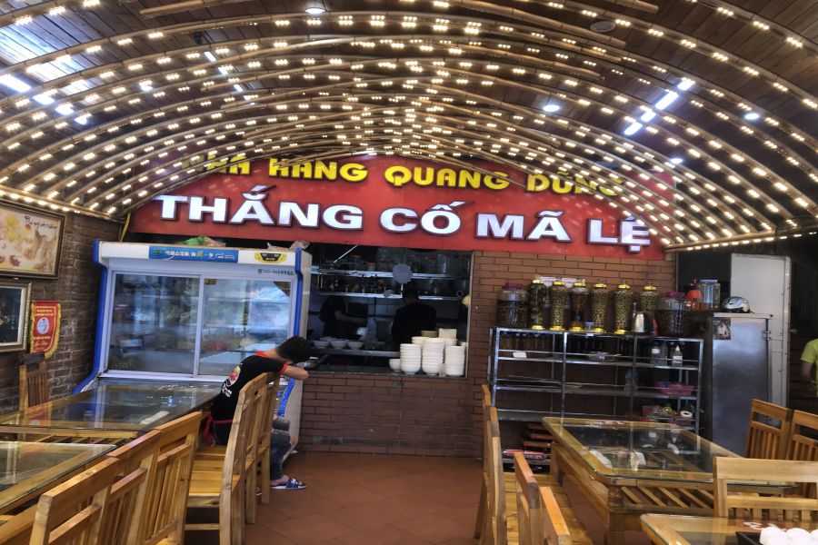 Nhà hàng Quang Dũng