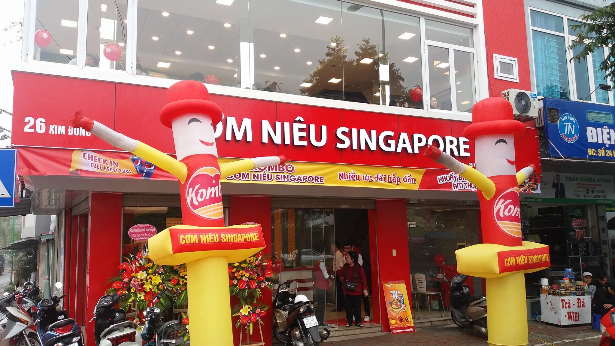 Nhượng quyền thương hiệu KOMBO - Cơm niêu Singapore