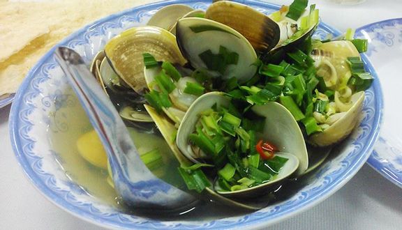 Tàu Hoa Hoa - Seafood Restaurant - Phan Chu Trinh ở Tp. Qui Nhơn, Bình Định | Foody.vn