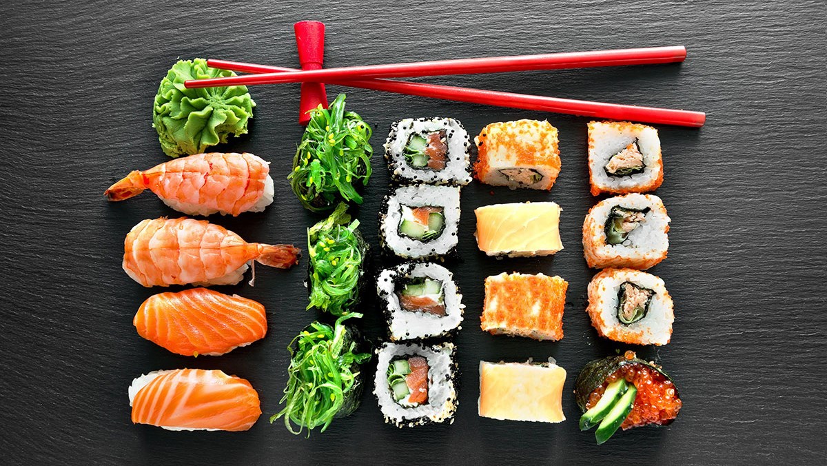 Sushi là gì? Có tốt không? Những loại sushi tốt và không tốt cho sức khỏe