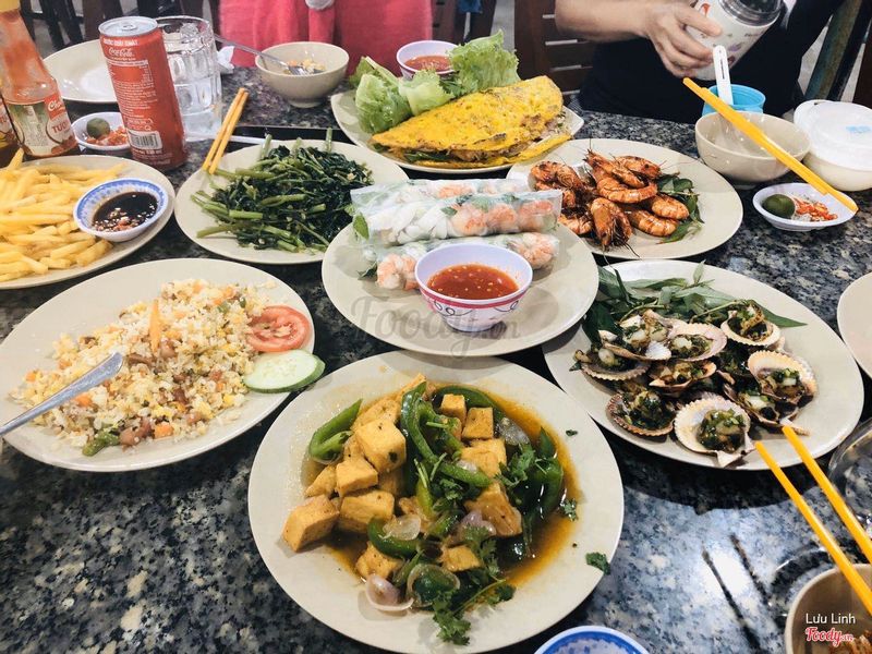 Bờ Kè Mr. Crab - Nguyễn Đình Chiểu ở Tp. Phan Thiết, Bình Thuận | Foody.vn