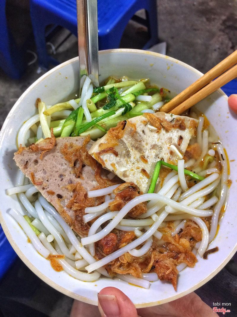 Cô Ngà - Canh Bún Cua ở Quận Tây Hồ, Hà Nội | Foody.vn