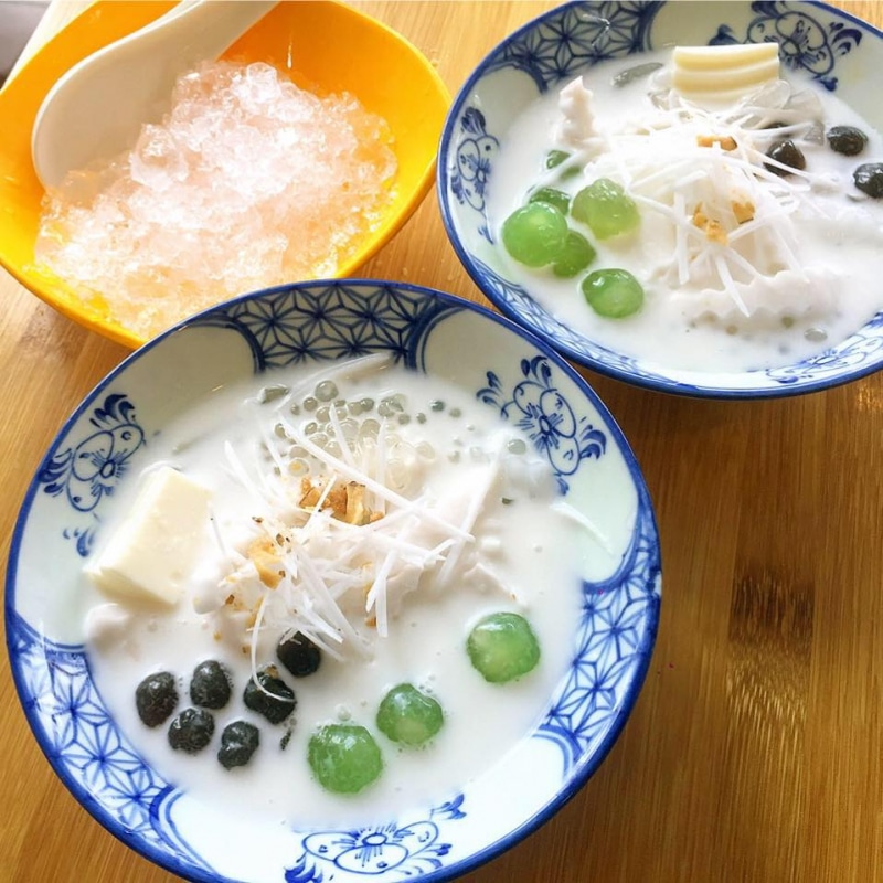 Chè tại quán Chè Xưa