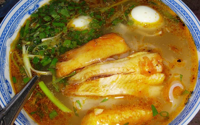 Bánh canh cá lóc ở tân phú: các địa điểm bánh canh cá lóc ở tân phú trên Foody.vn ở TP. HCM | Foody.vn