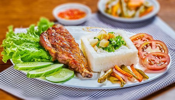 Cơm Tấm Cali - Nguyễn Huệ ở Quận 1, TP. HCM | Foody.vn